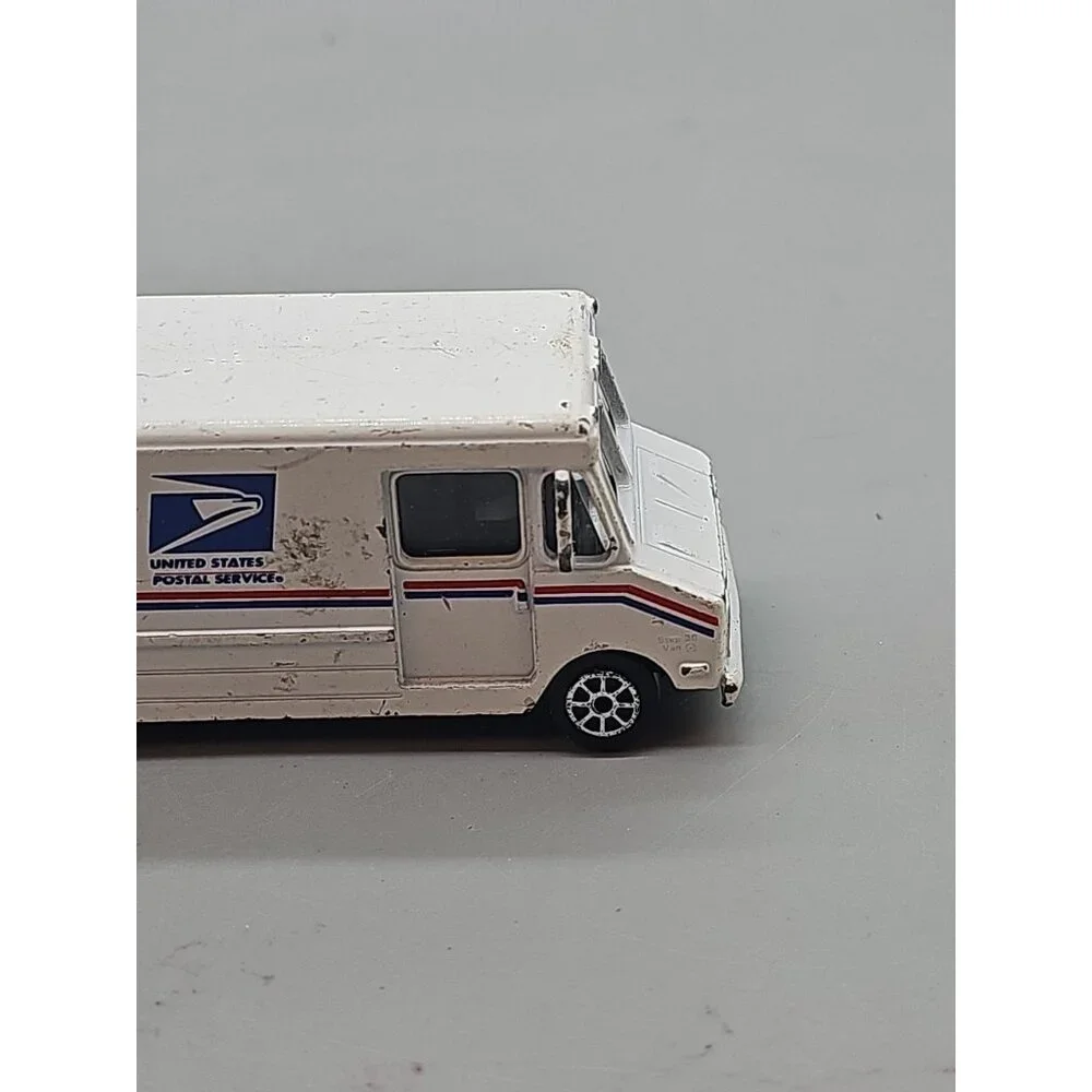 Vintage 1994 Road Champs 1:64 4 1/2